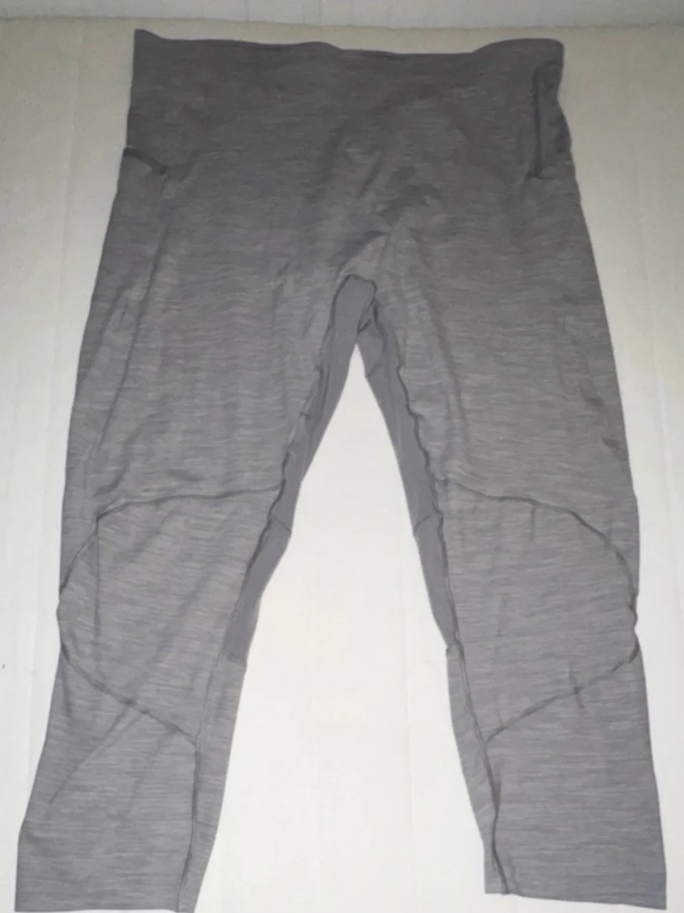 lululemon athletica Light Gray Capris